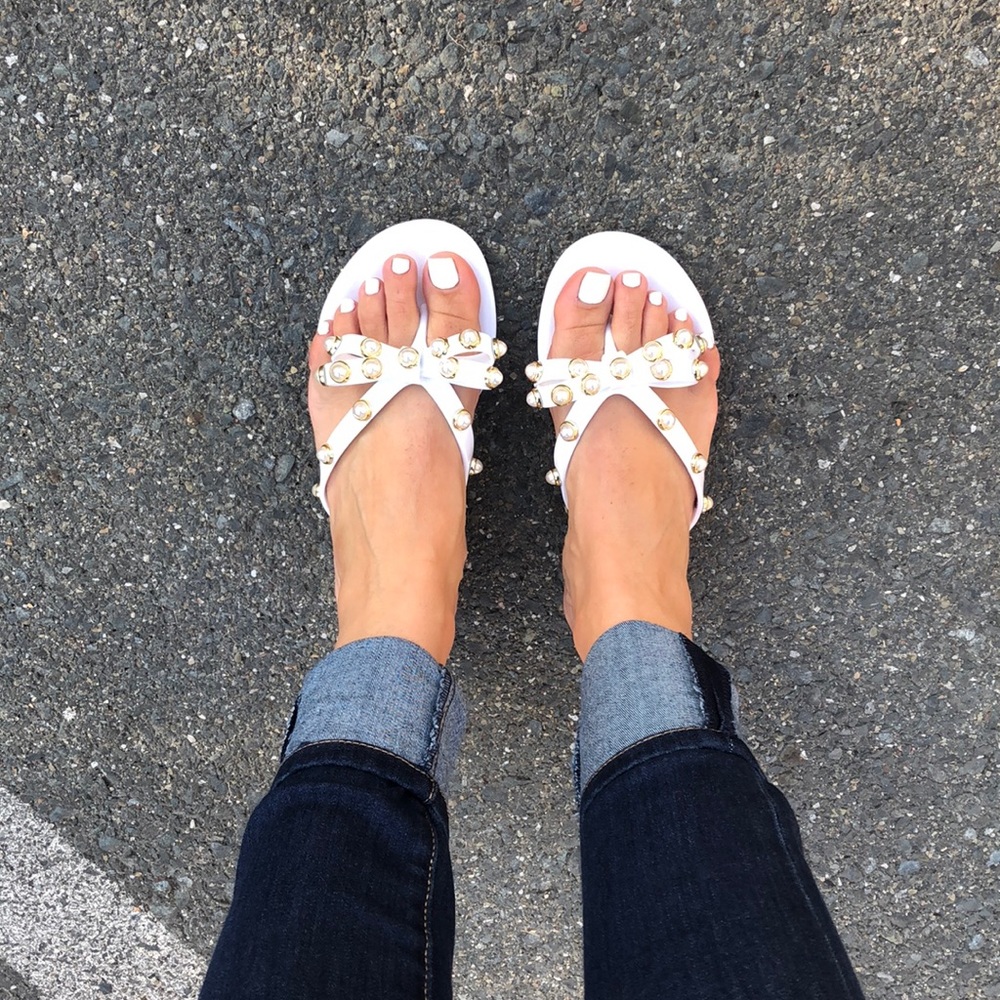 Pearl Bow Sandals
